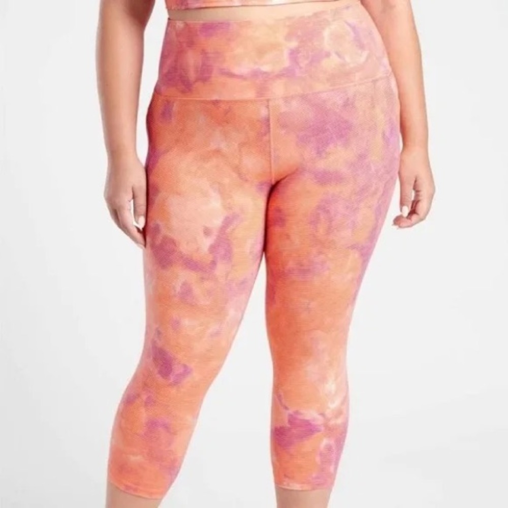 NWT Athleta Salutation Stash Pocket II Capri Orange and Pink Tie Dye Yoga S